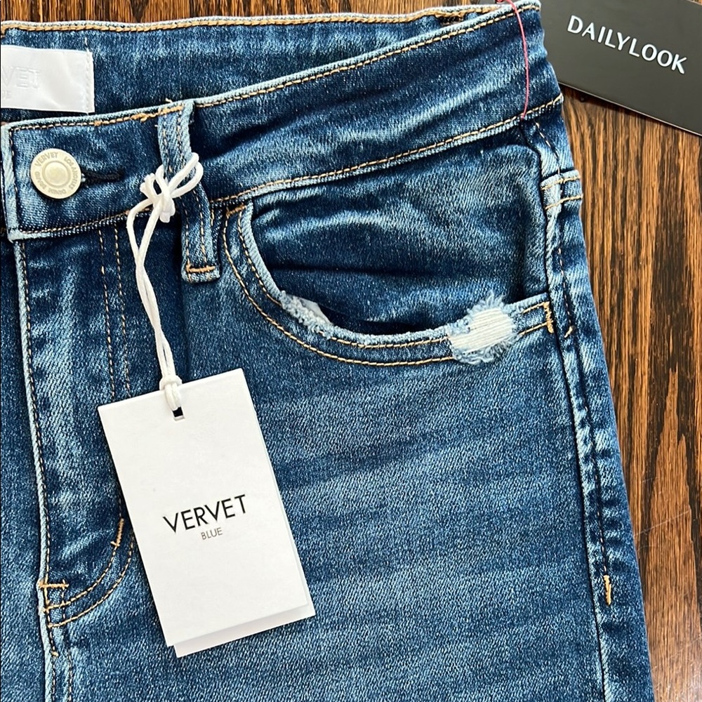 Blue Cropped Ankle Jeans with Raw Edge - Picture 4 of 7
